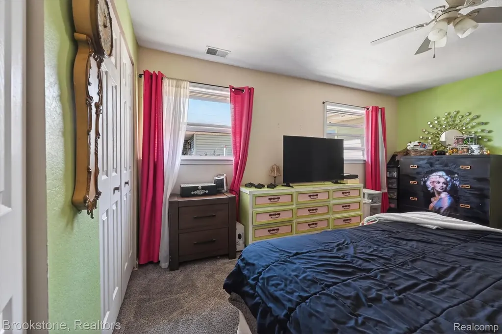 9300 Head O Lake Road Whiteford Township MI 49267