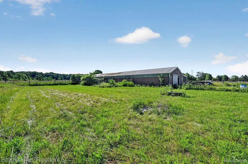 9300 Head O Lake Road Whiteford Township MI 49267