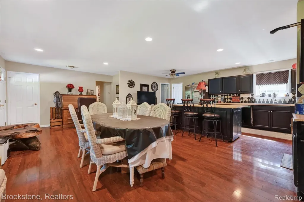 9300 Head O Lake Road Whiteford Township MI 49267
