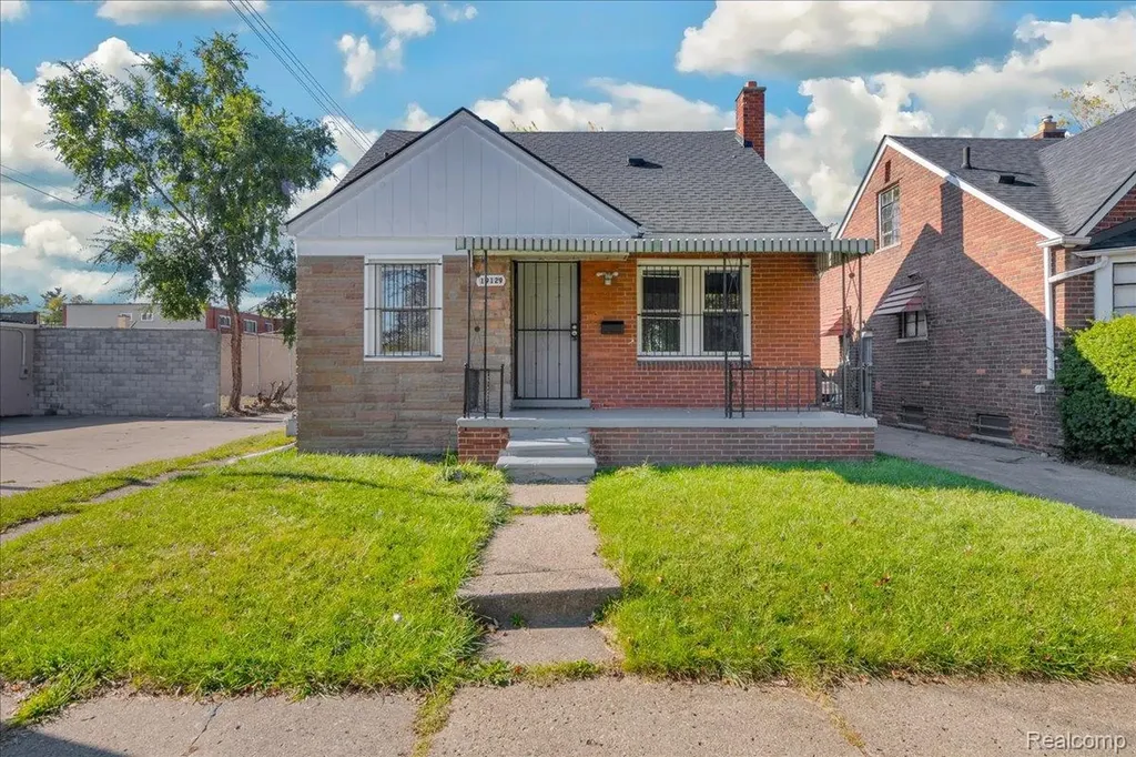 19129 Fairport Street Detroit City MI 48205