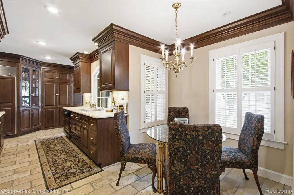 485 Westwood Drive Bloomfield Hills City MI 48301