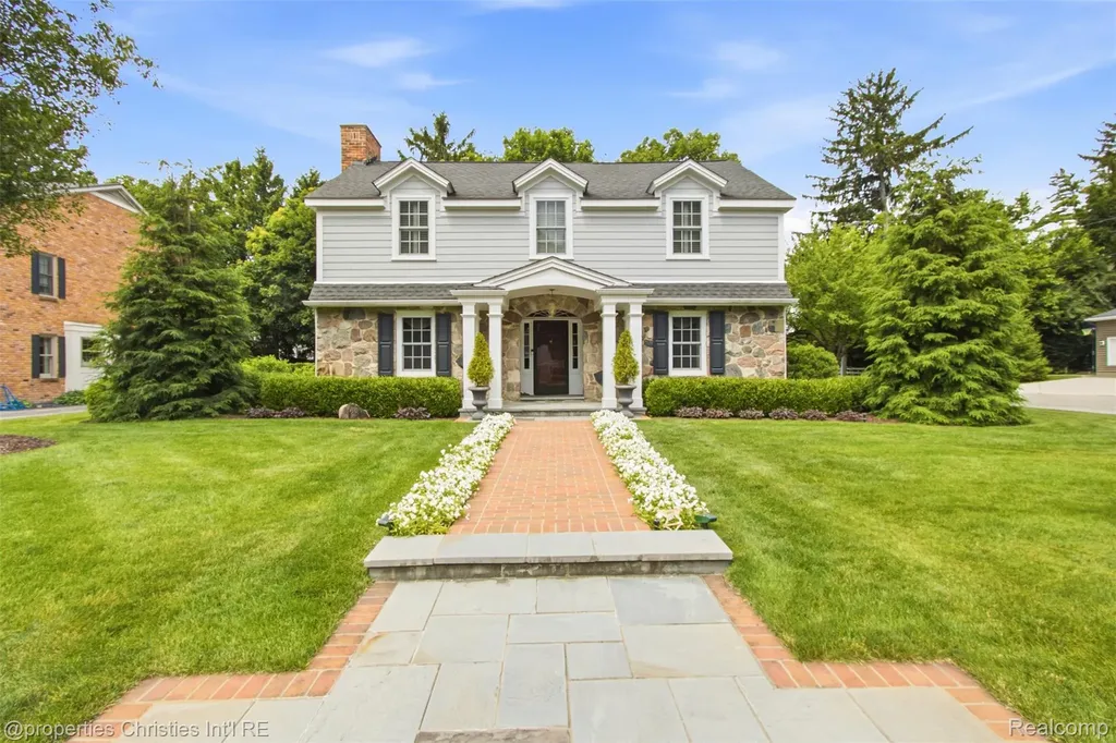 485 Westwood Drive Bloomfield Hills City MI 48301