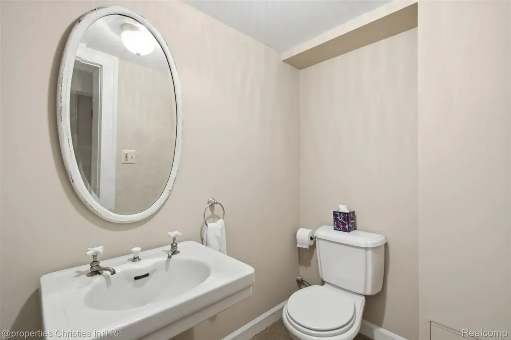 485 Westwood Drive Bloomfield Hills City MI 48301