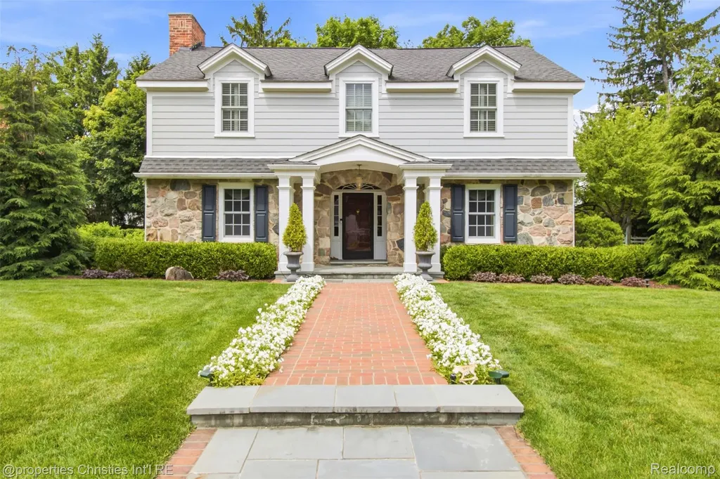 485 Westwood Drive Bloomfield Hills City MI 48301