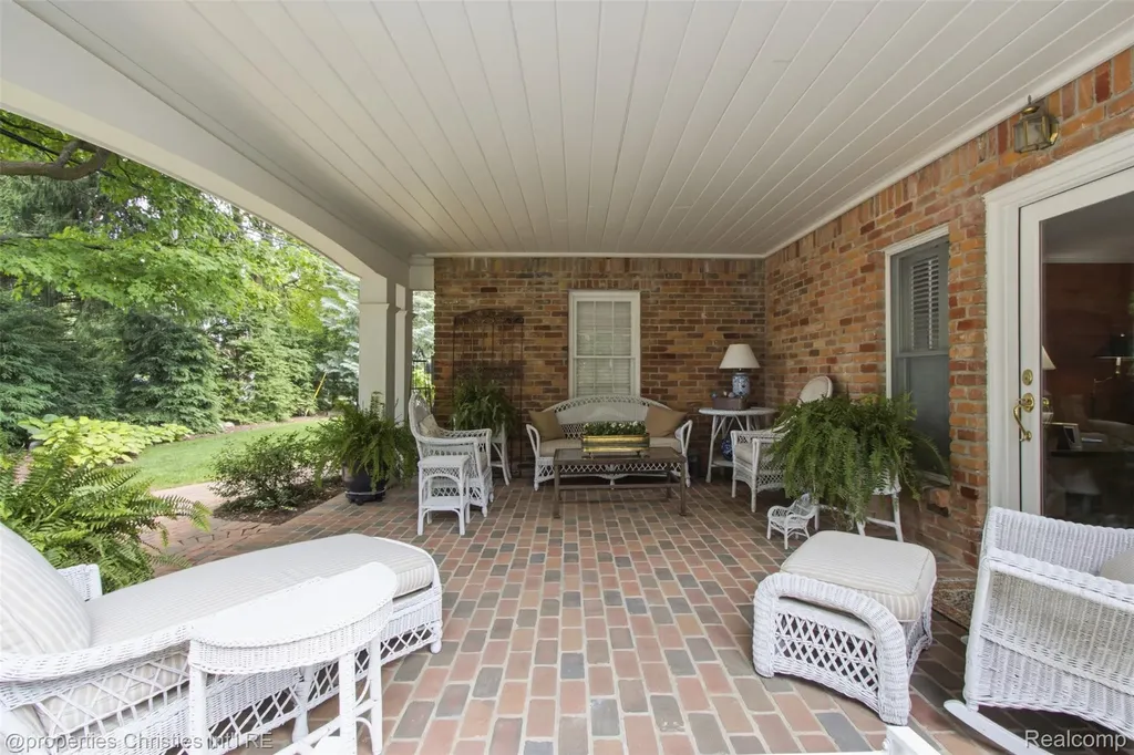 485 Westwood Drive Bloomfield Hills City MI 48301