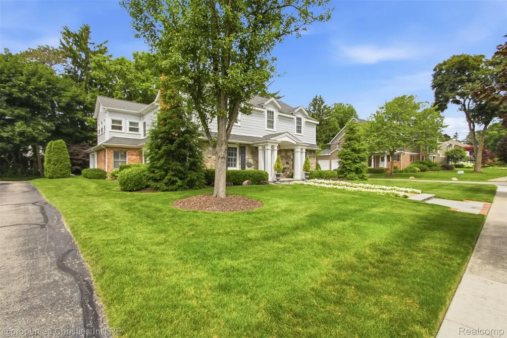 485 Westwood Drive Bloomfield Hills City MI 48301