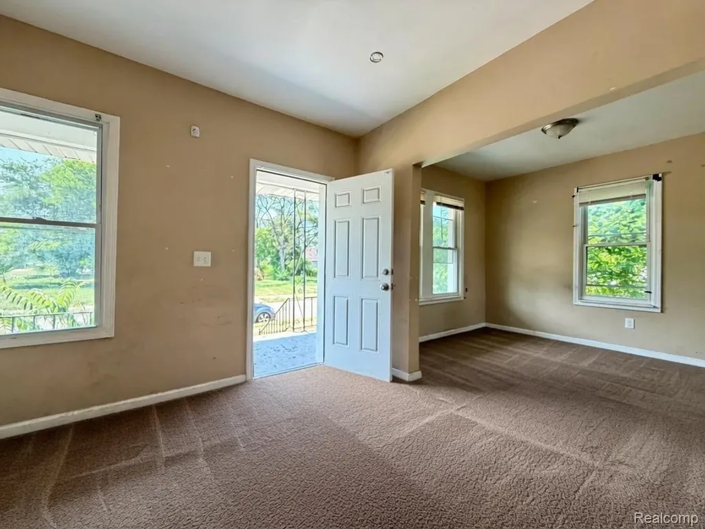 16856 San Juan Drive Detroit City MI 48221