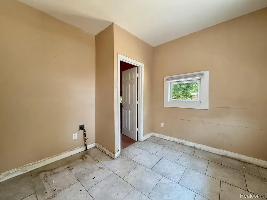 16856 San Juan Drive Detroit City MI 48221