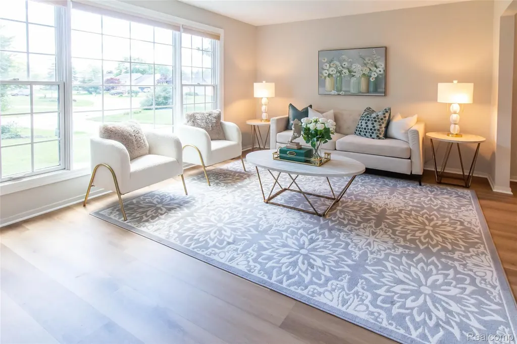 1880 Poppleton Drive West Bloomfield Charter Township MI 48324