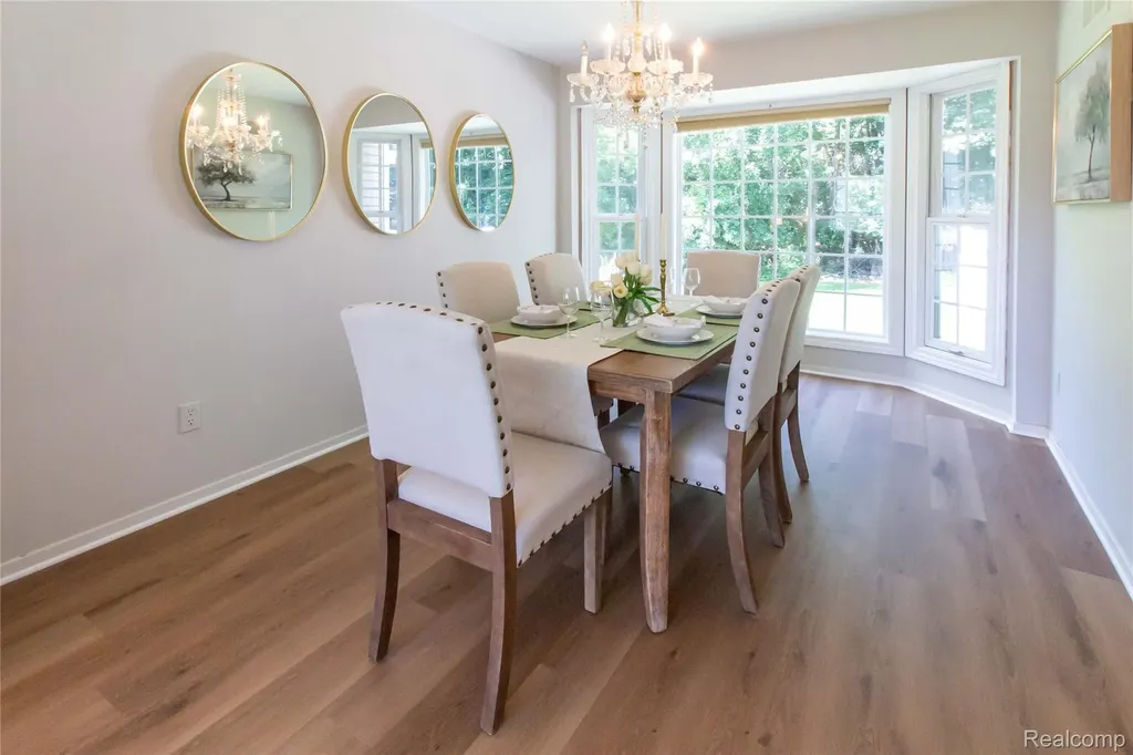 1880 Poppleton Drive West Bloomfield Charter Township MI 48324