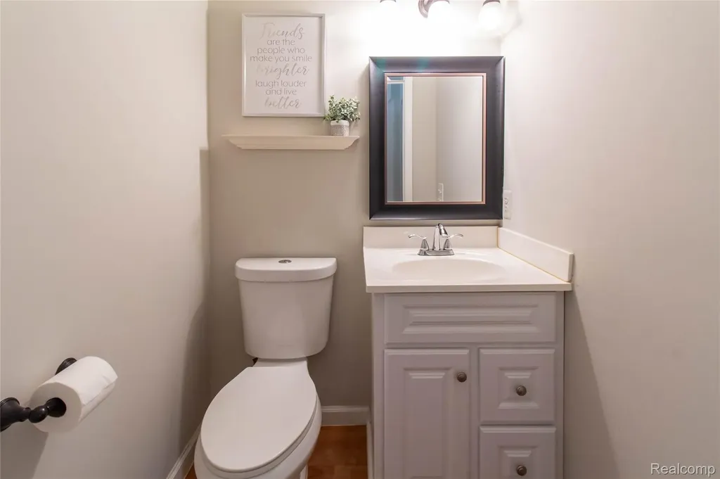 1880 Poppleton Drive West Bloomfield Charter Township MI 48324