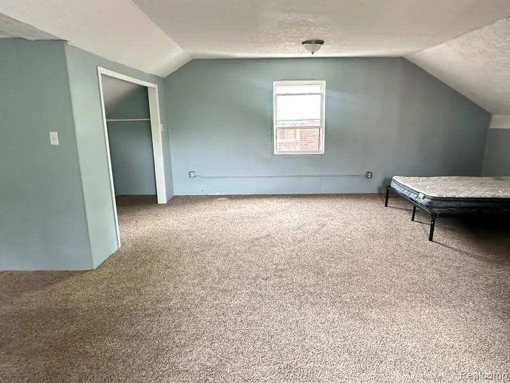 10150 Roxbury Street Detroit City MI 48224