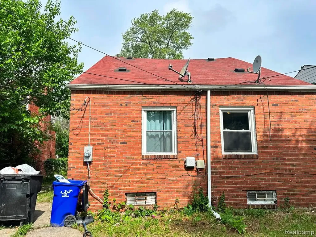 10150 Roxbury Street Detroit City MI 48224