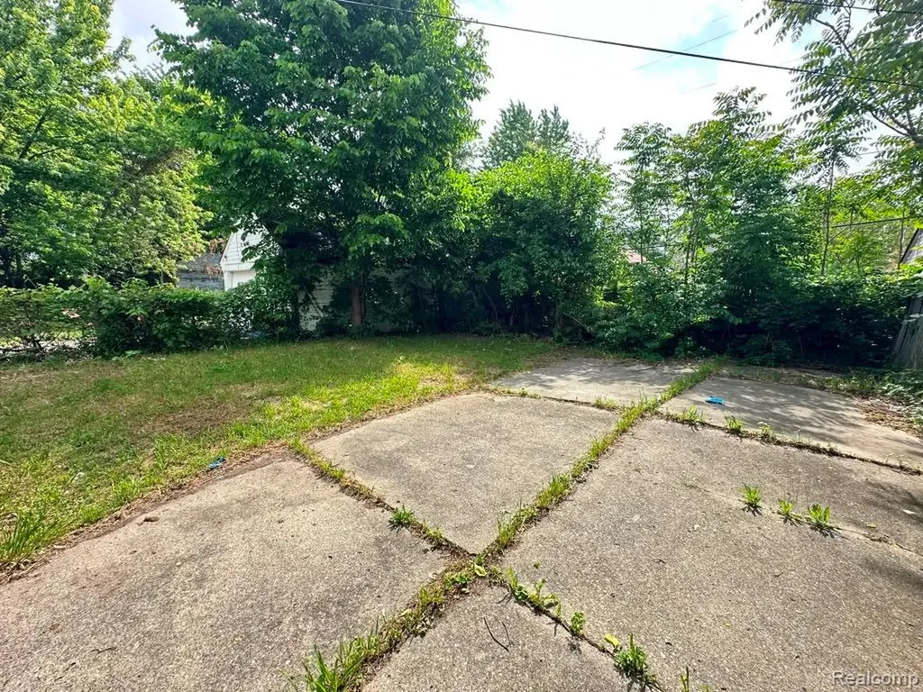 10150 Roxbury Street Detroit City MI 48224
