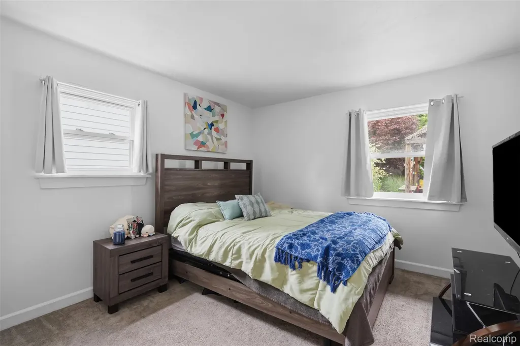 5233 Van Winkle Street Brighton Township MI 48116