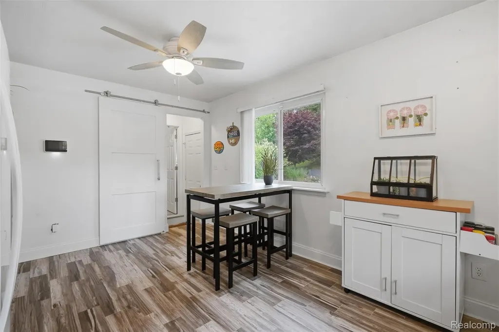 5233 Van Winkle Street Brighton Township MI 48116