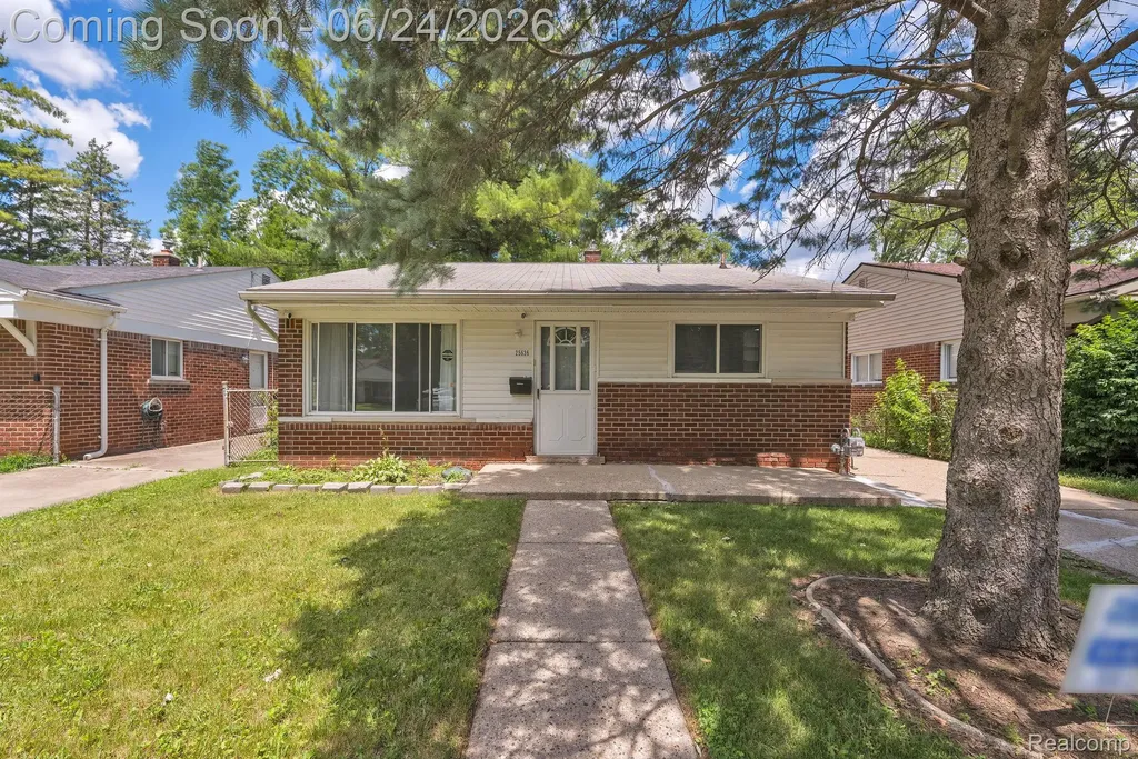 25636 Norfolk Street Dearborn Heights City MI 48125