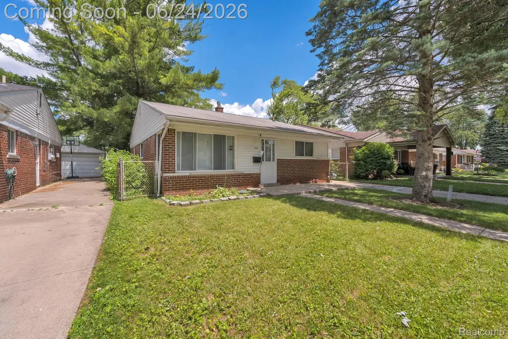 25636 Norfolk Street Dearborn Heights City MI 48125