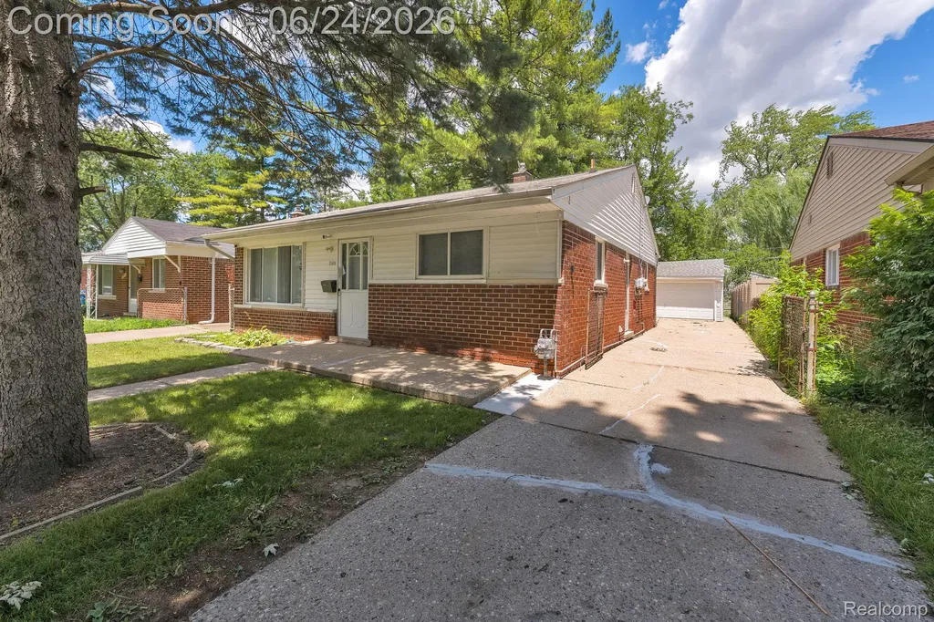 25636 Norfolk Street Dearborn Heights City MI 48125