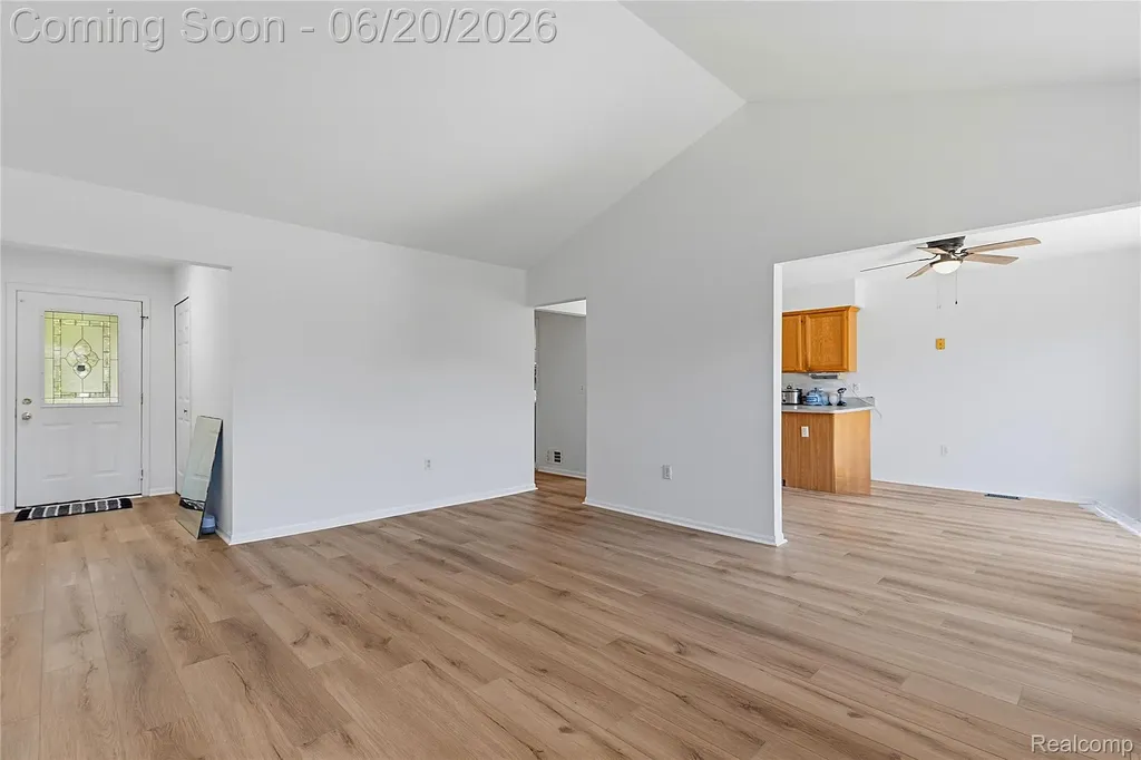 21884 Laurel Street Clinton Charter Township MI 48035