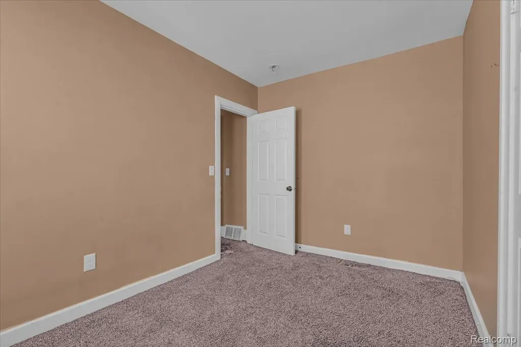 11368 Nardin Drive Detroit City MI 48204