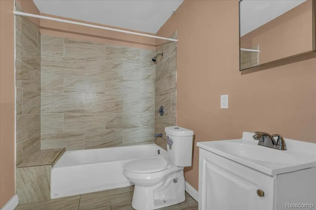 11368 Nardin Drive Detroit City MI 48204
