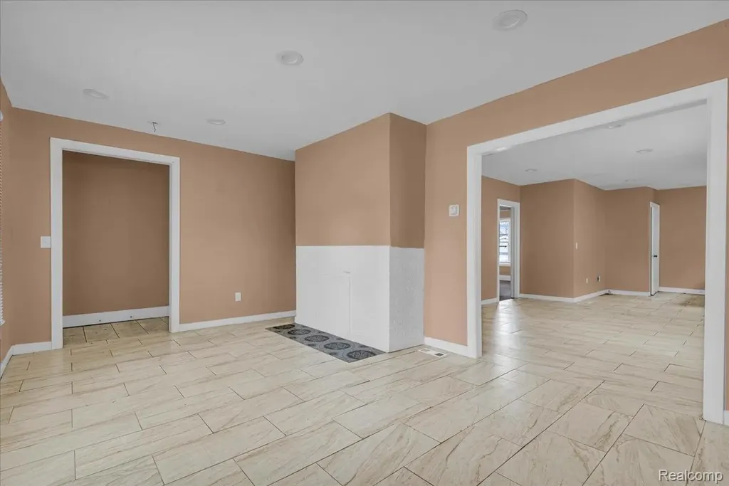 11368 Nardin Drive Detroit City MI 48204