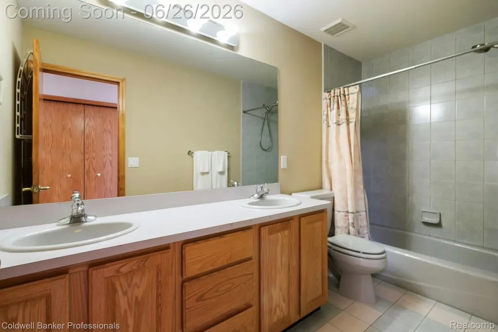 49906 Fuller Court Plymouth Charter Township MI 48170