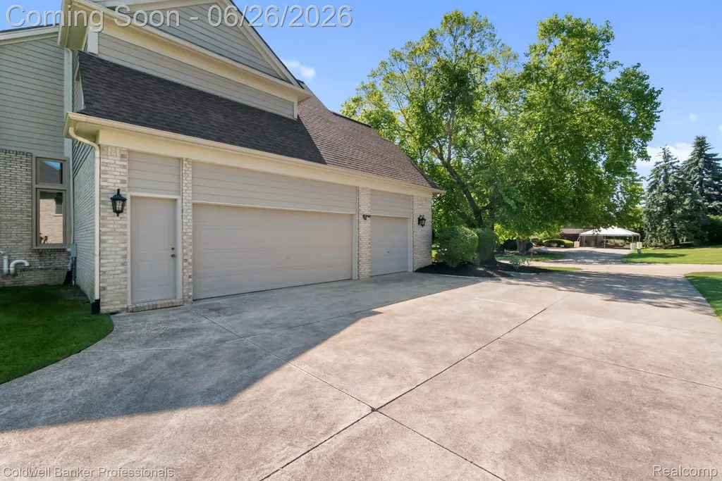 49906 Fuller Court Plymouth Charter Township MI 48170