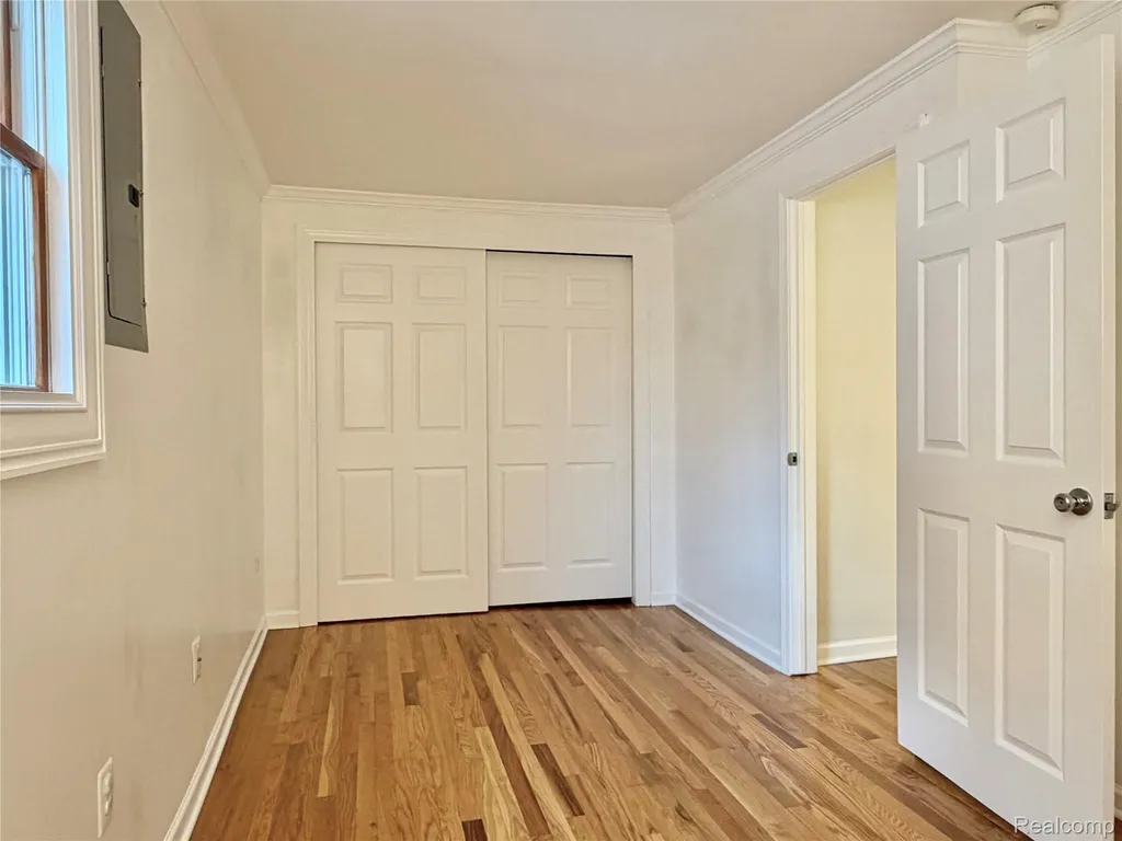 610 Quarter Street Rochester City MI 48307