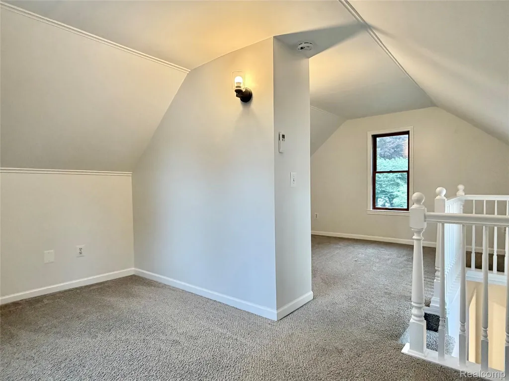 610 Quarter Street Rochester City MI 48307