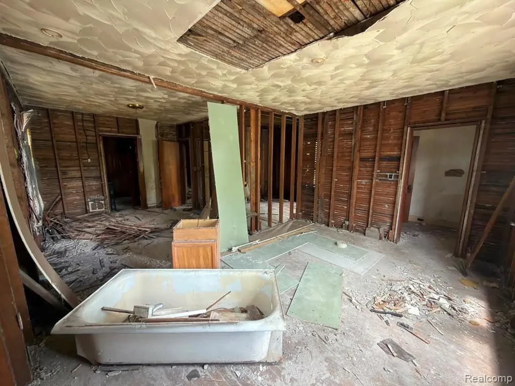 4010 Lawrence Street Detroit City MI 48204