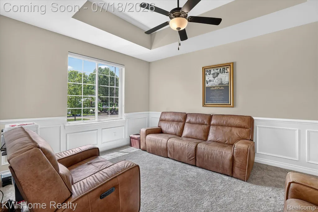 21926 Duns Scotus Street Southfield City MI 48075