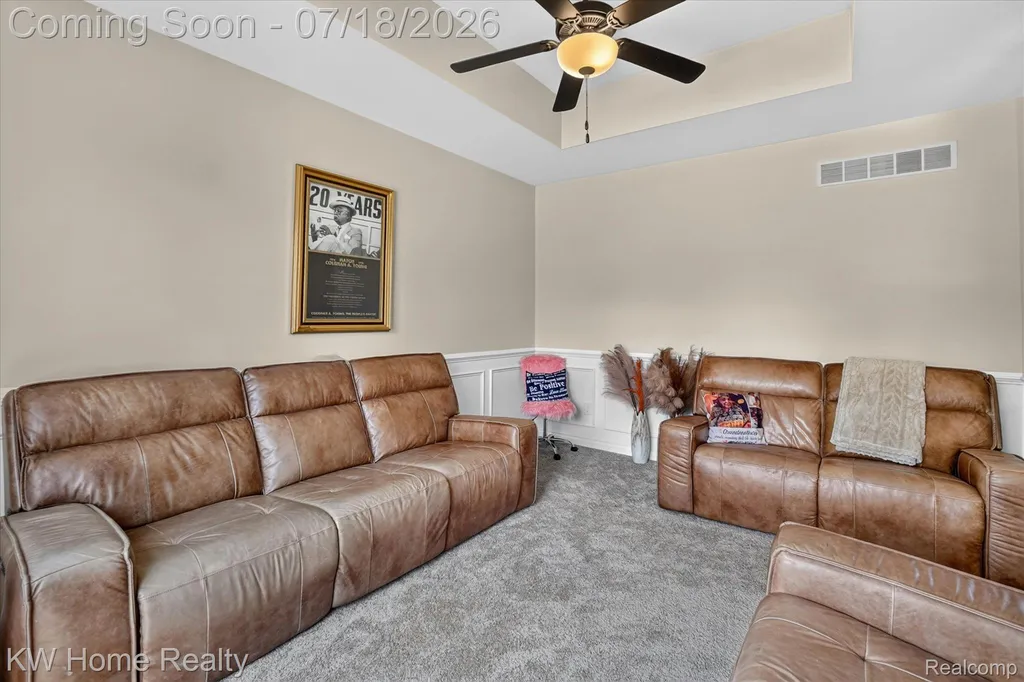 21926 Duns Scotus Street Southfield City MI 48075