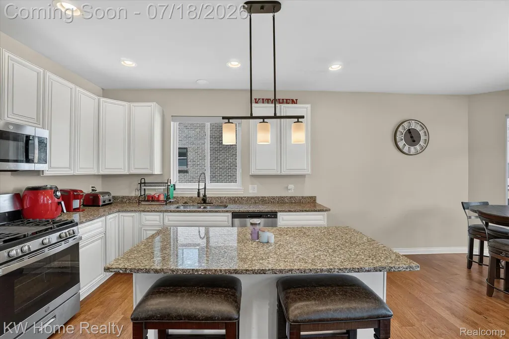 21926 Duns Scotus Street Southfield City MI 48075