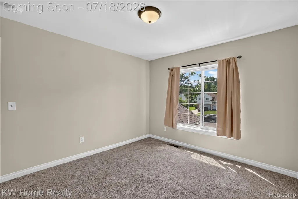 21926 Duns Scotus Street Southfield City MI 48075