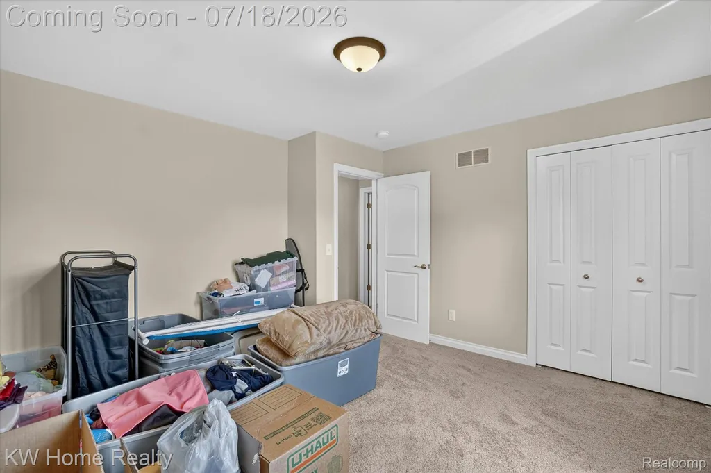 21926 Duns Scotus Street Southfield City MI 48075