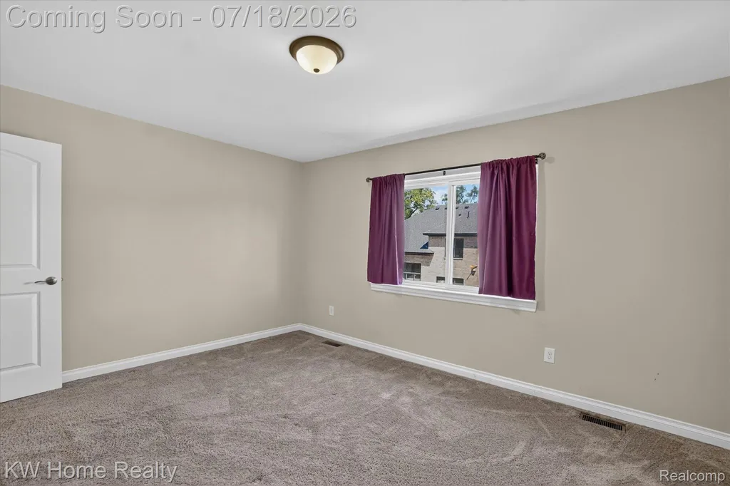 21926 Duns Scotus Street Southfield City MI 48075