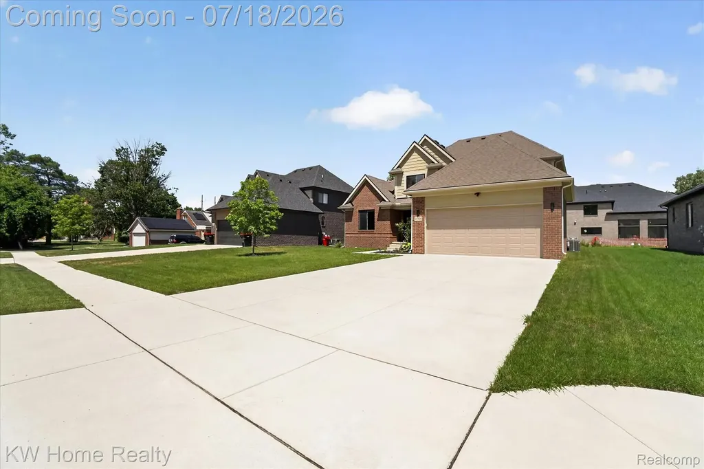 21926 Duns Scotus Street Southfield City MI 48075