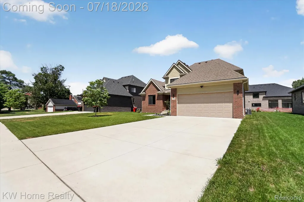 21926 Duns Scotus Street Southfield City MI 48075