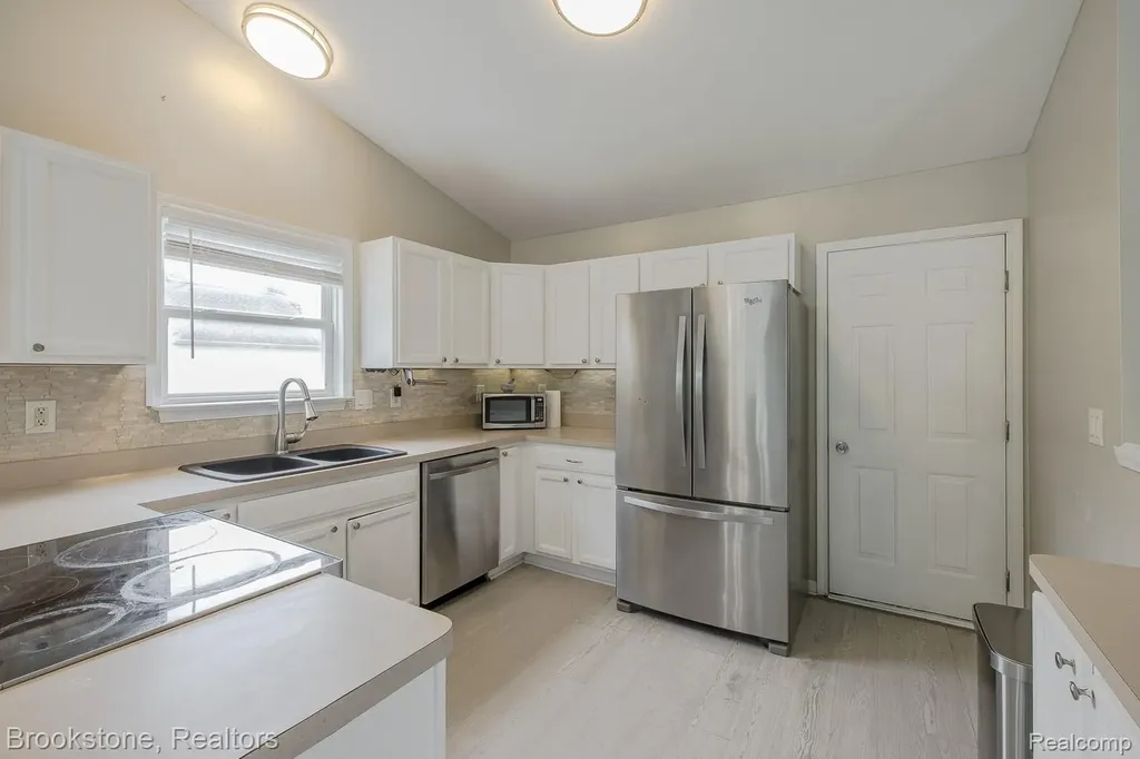 5039 Auker Drive Grand Blanc Charter Township MI 48507