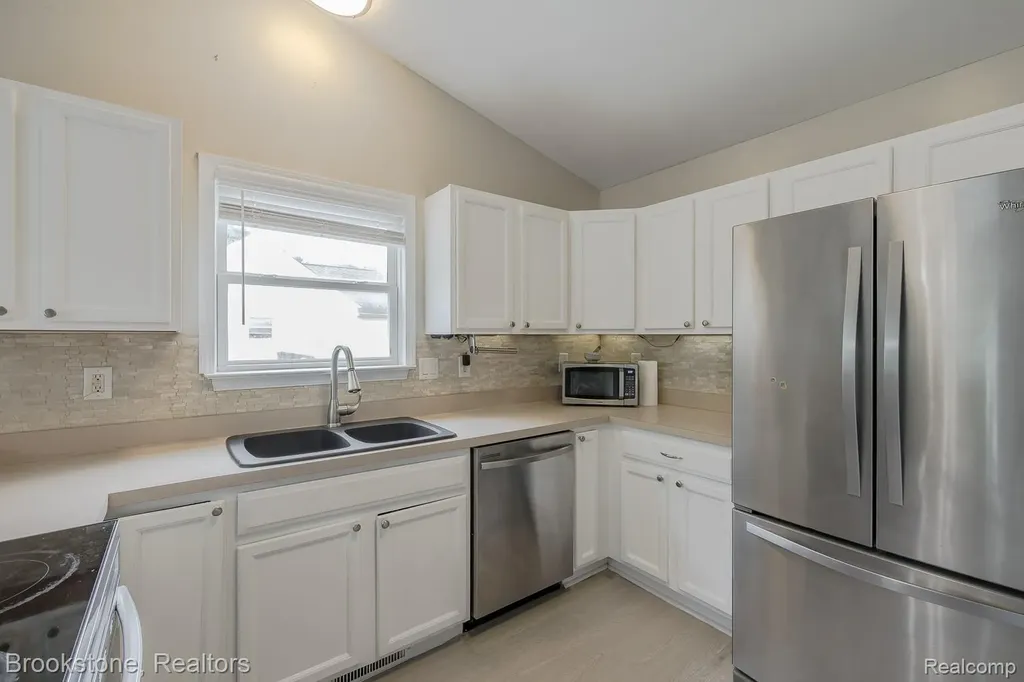 5039 Auker Drive Grand Blanc Charter Township MI 48507