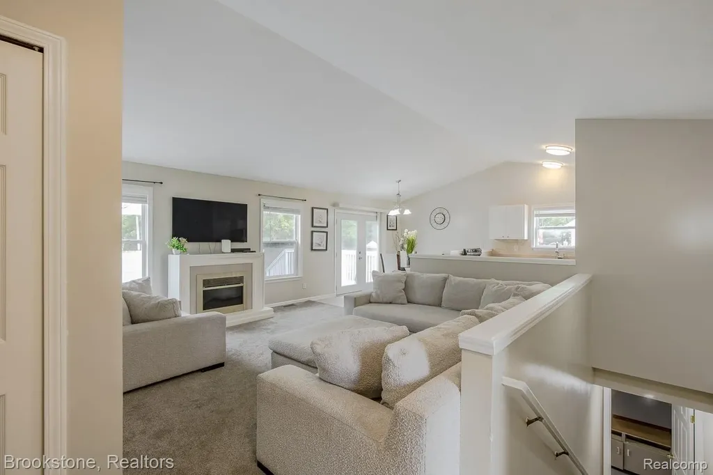 5039 Auker Drive Grand Blanc Charter Township MI 48507