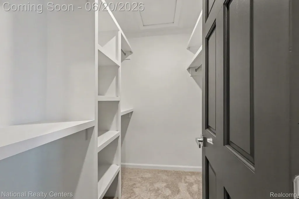 5076 Harbor Oak Drive Waterford Charter Township MI 48329