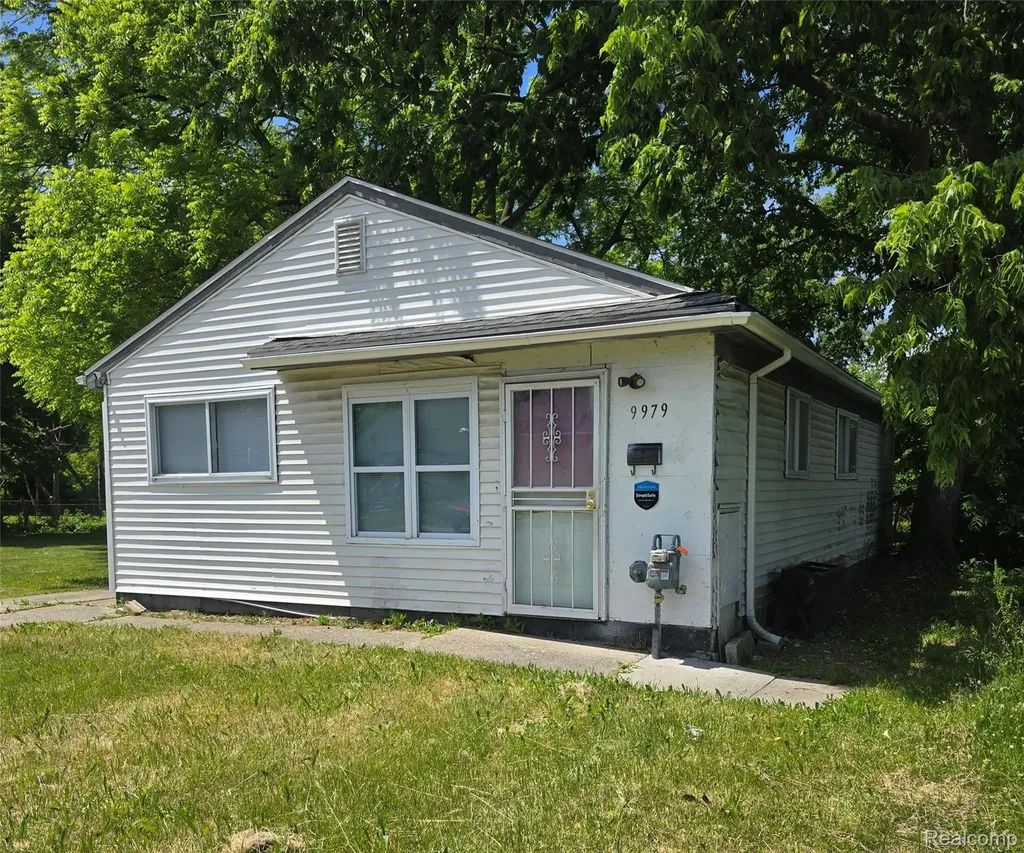 9979 Montrose Street Detroit City MI 48227