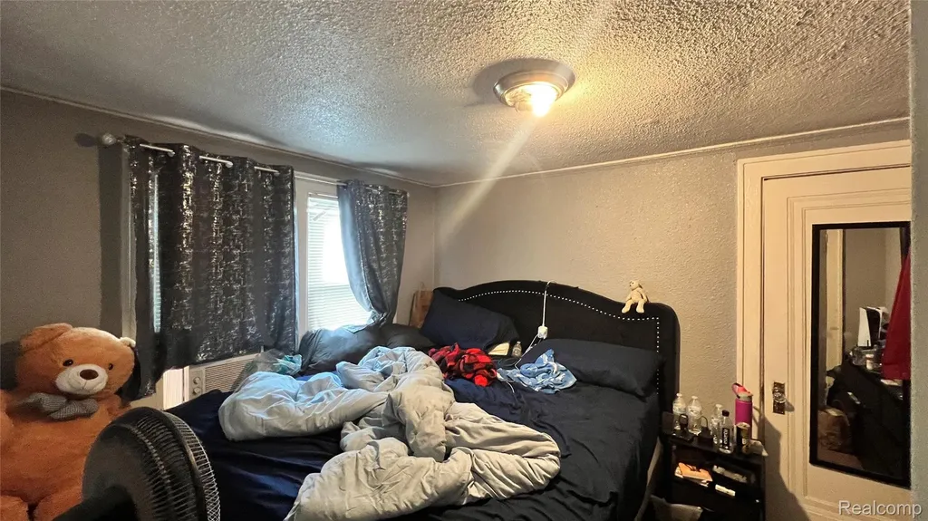 19225 Conley Street Detroit City MI 48234