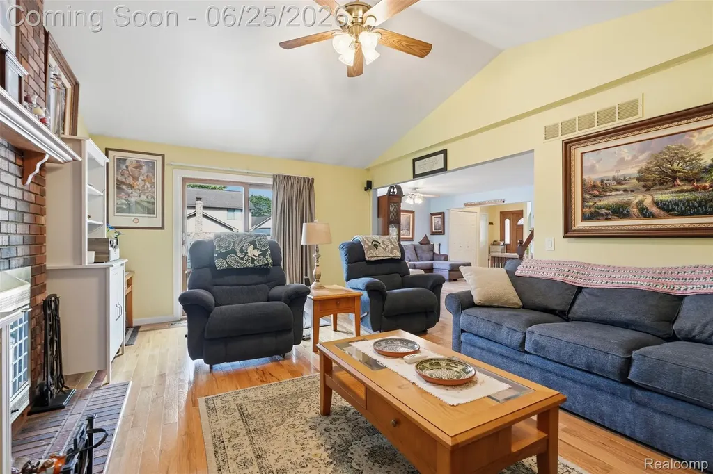45658 Hanford Road Canton Charter Township MI 48187