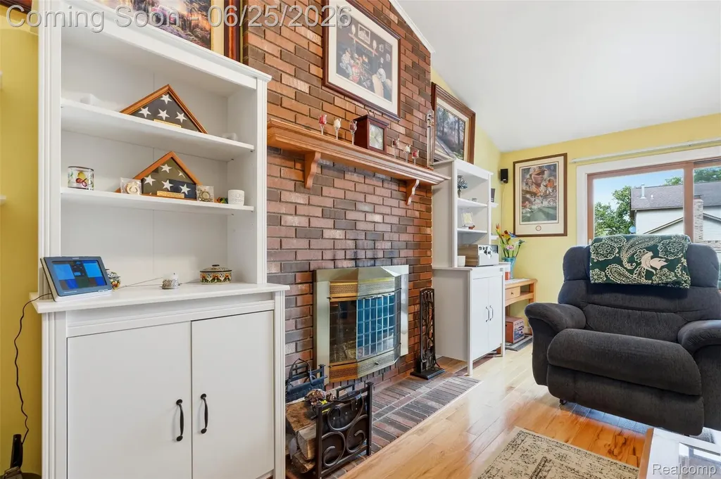 45658 Hanford Road Canton Charter Township MI 48187