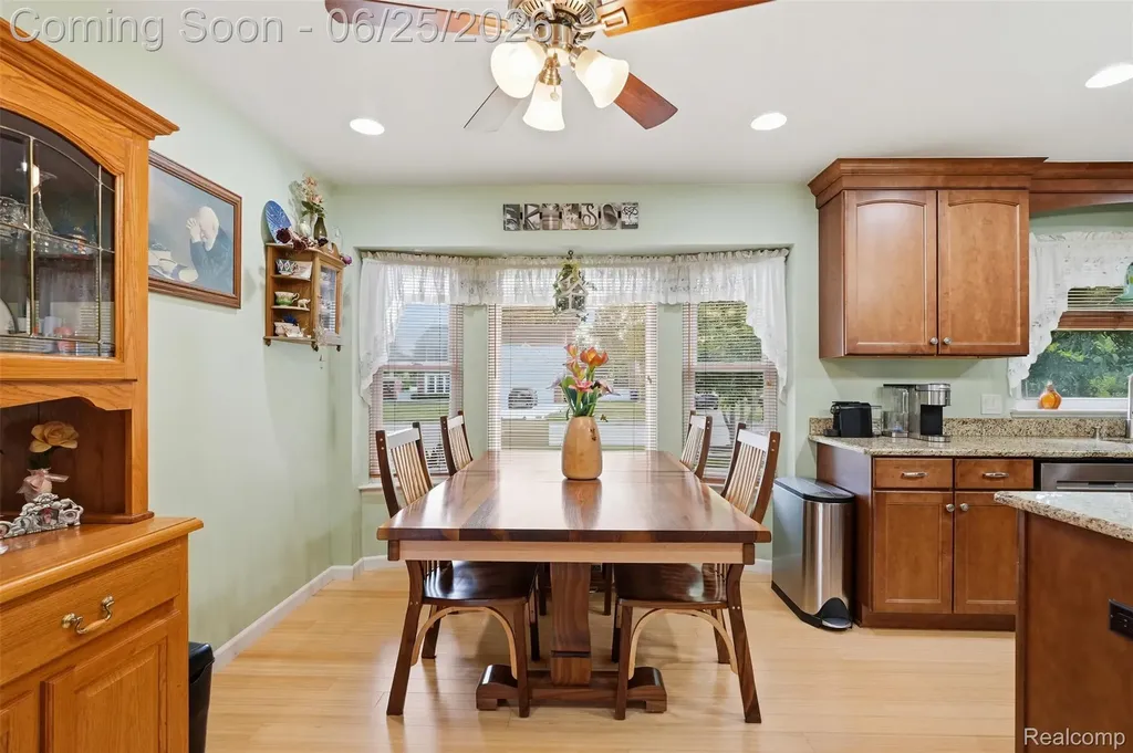 45658 Hanford Road Canton Charter Township MI 48187