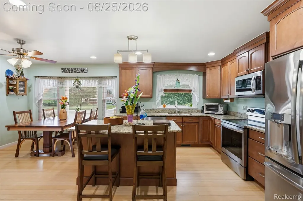 45658 Hanford Road Canton Charter Township MI 48187